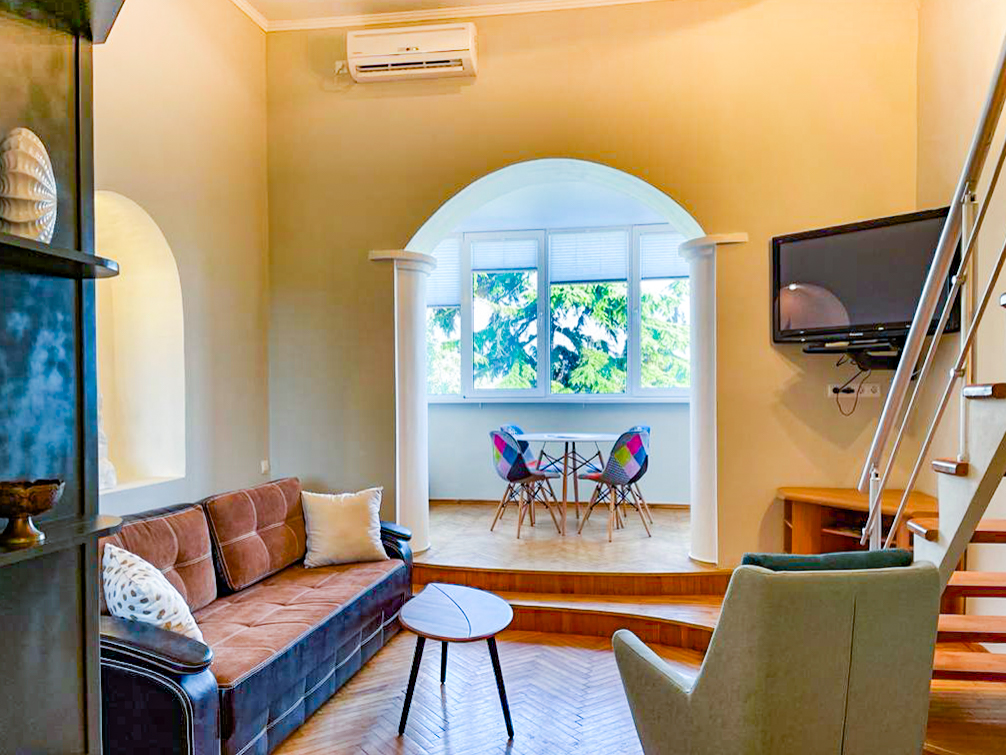 Ялта, Набережная Ялты, 1-комн., 45 м²